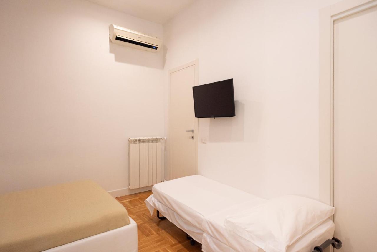 Pignatelli Rooms Naples Extérieur photo
