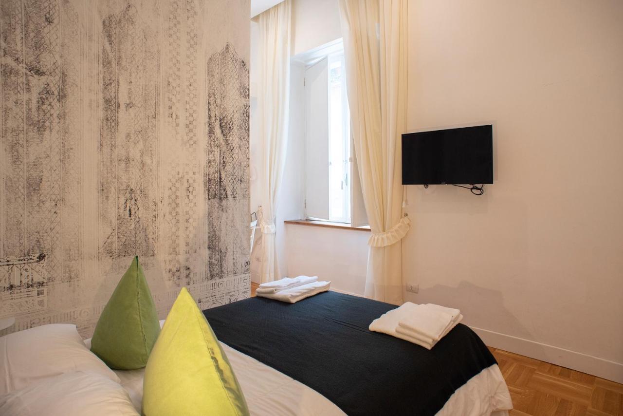 Pignatelli Rooms Naples Extérieur photo