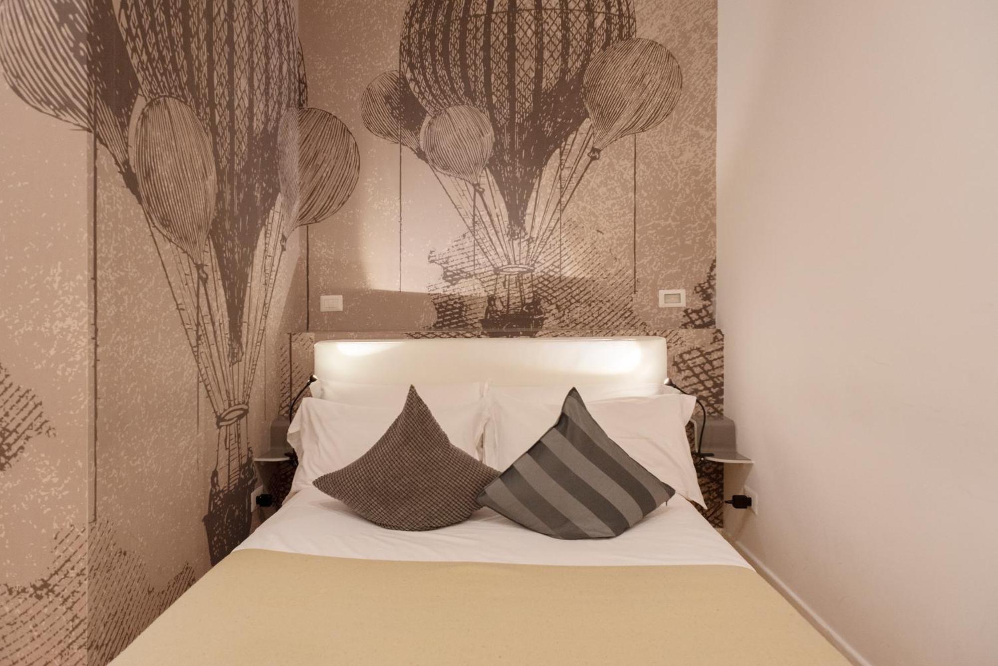 Pignatelli Rooms Naples Extérieur photo