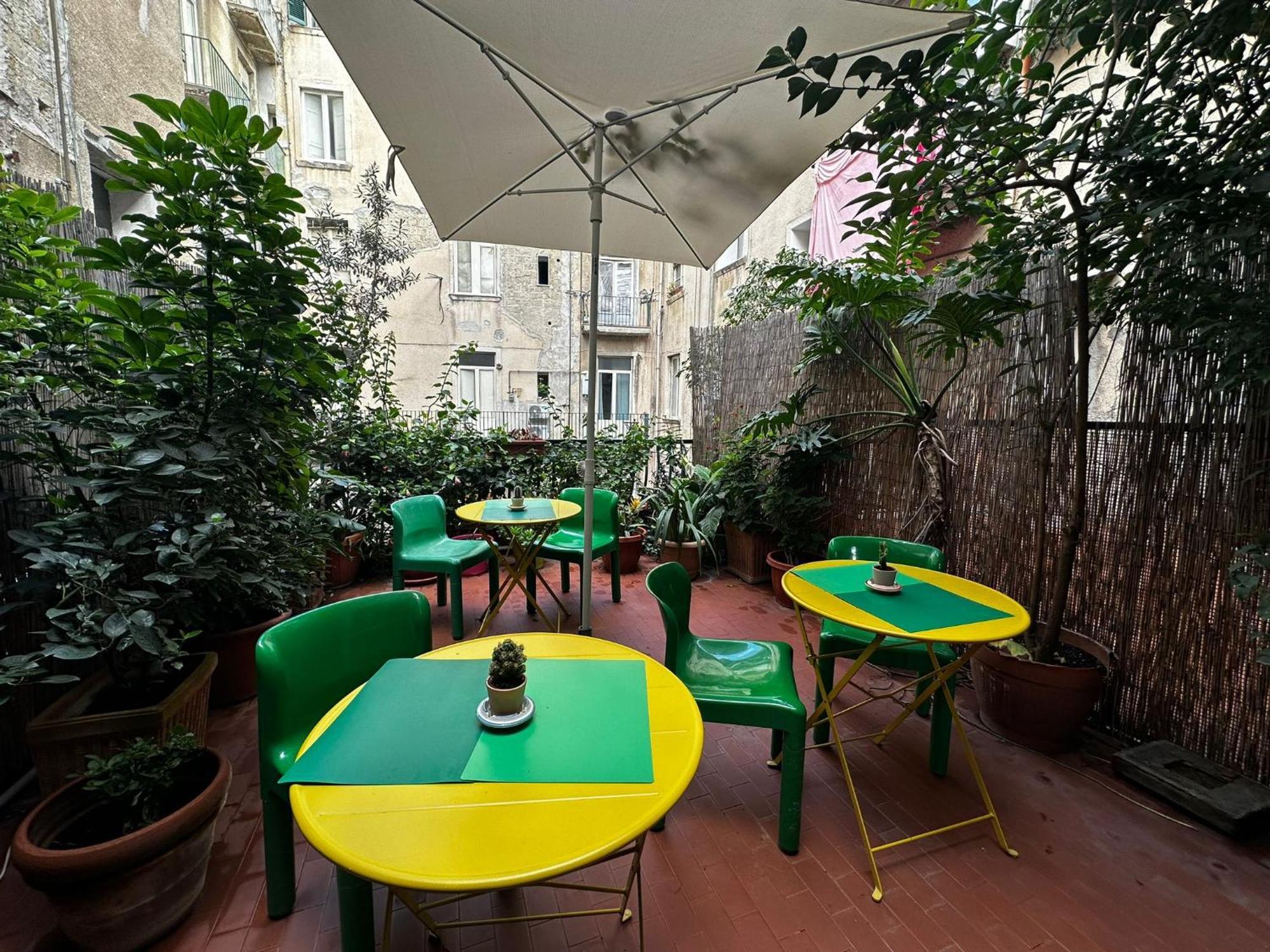 Pignatelli Rooms Naples Extérieur photo